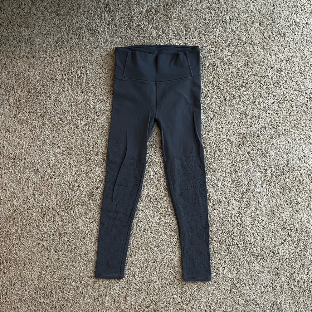 Lululemon Reveal Crop